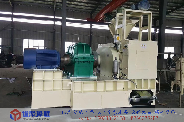 �߉��ɷۉ���C